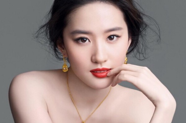 中国十大高人气女明星排行榜