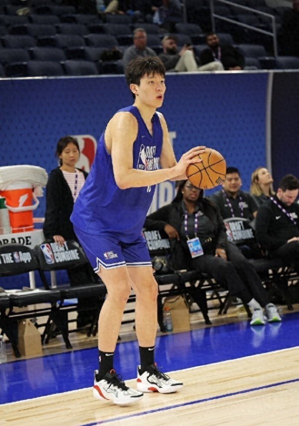 杨瀚森选秀前景分析：第七级定位与双向合同预期