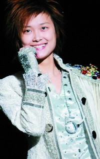 祁又一:超女巡演结束歌坛格局将被改写?