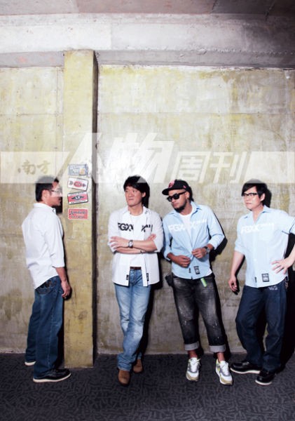2008年7月，（左起）李宗盛、周华健、张震岳和罗大佑组建的“纵贯线”轰动华语乐坛