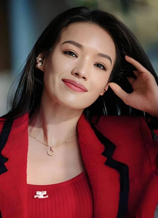 被吹上天的女星颜值，为何你却不怎么认可？