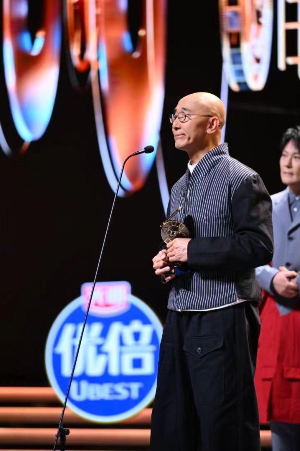 卢冠廷“2024首届影视音乐盛典”获荣誉 诚挚音乐作品诉说影视故事
