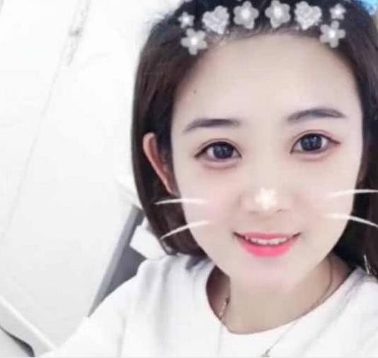 美女主播神似赵丽颖，一开播便有百万人气