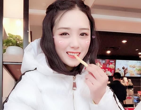 美女主播神似赵丽颖，一开播便有百万人气