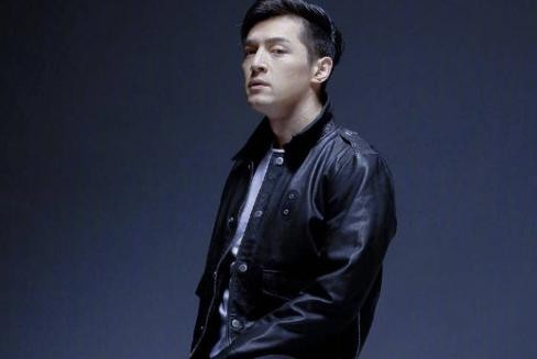 明星指数排名公布，迪丽热巴蝉联榜首，胡歌战胜关晓彤