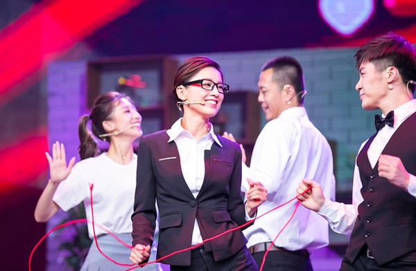 黄圣依飚演技，网友称《演员的诞生》“非看不可”