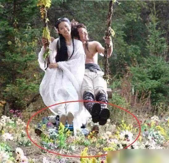 明星尴尬影视穿帮：这么唯美的镜头竟然是这样拍出来的！