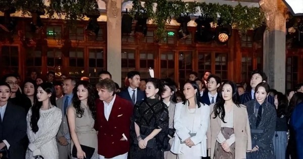 刘涛与章子怡：流量与地位的博弈