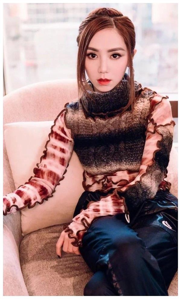 90后女明星实力唱将大盘点，第一名竟然是主播出身的她