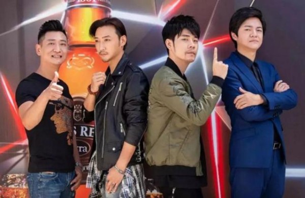 20多场商演，月入25万，这些山寨明星比本尊还忙