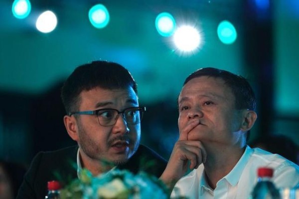盘点娱乐圈让人想不到是朋友的5对明星：最后一对太让人意外了