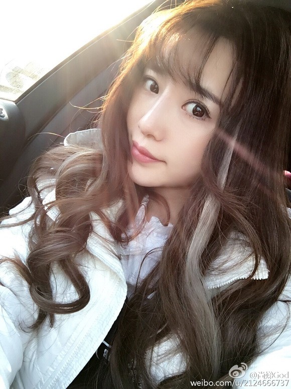 【图片】李易峰女友张心儿，纪凯婷姘头华汉，世界首富华汉【李毅吧】