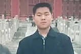 岳云鹏晒青涩照:那会长得更接近吴彦祖