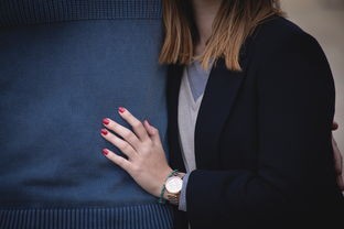 揭秘女士塑形发胶界的明星品牌，打造完美发型不是梦！
