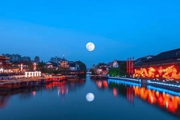 明星睡觉脸上带的什么口罩，明星睡觉脸上带的什么口罩呢