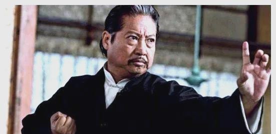 明星逆袭之路：从龙套到影帝的崛起传奇