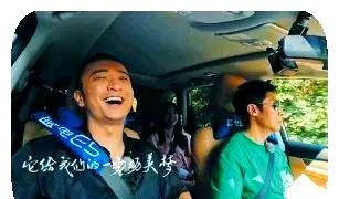暑期档综艺热潮：经典与创新同台竞技