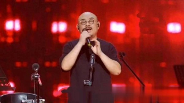 刀郎线上演唱会：打赏收益全数倾注公益，传递音乐与爱的双重旋律