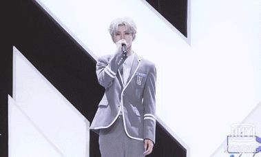 沉浸式体验演艺圈出道生活520天，在《绝对演绎》里我做到了