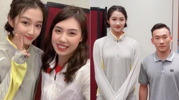 关晓彤与奥运健儿合影晒出，网友纷纷羡慕！明星也在帮项目做推广
