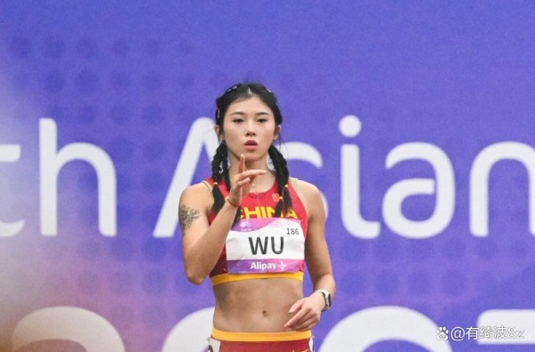 黑粉盲目攻击吴艳妮：揭秘网络谣言背后的荒谬她的大胆选择何解谜