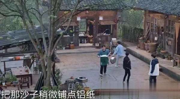从黄磊何炅形象“疑似塌房”事件，看明星公众形象维护之重要性