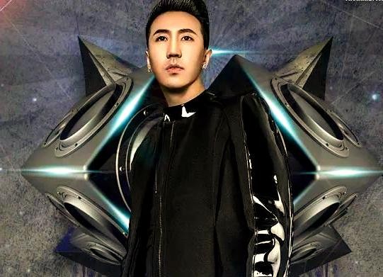 刘佳：从音乐达人到争议焦点的多重角色探索