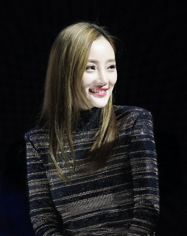 娱乐圈声音最好听的10位女演员！郑爽热巴上榜，第一名犹如天籁！