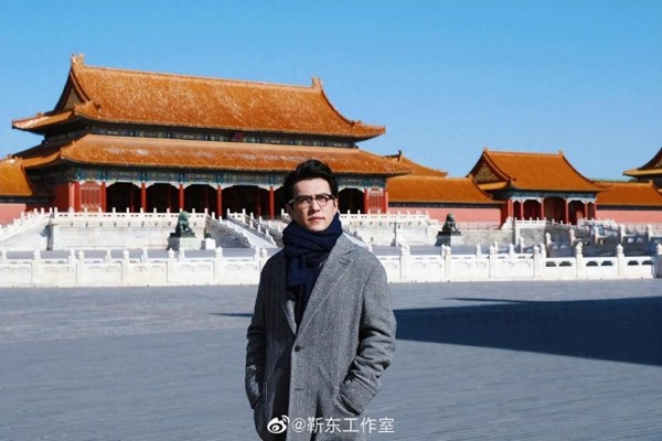 8名假“靳东”被公诉，靳东本人发长文回应：应该好好认真对待网络监管的问题，起码要守住我们的底线