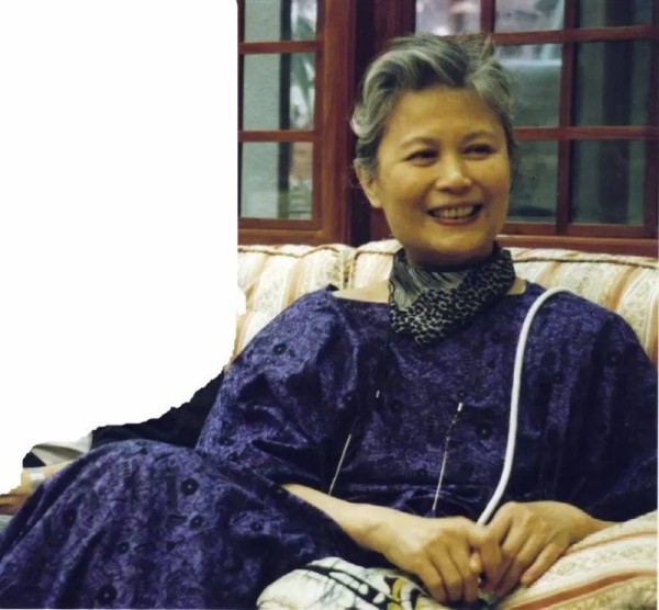 庞壔深夜离世，曾就读于广州真光女中