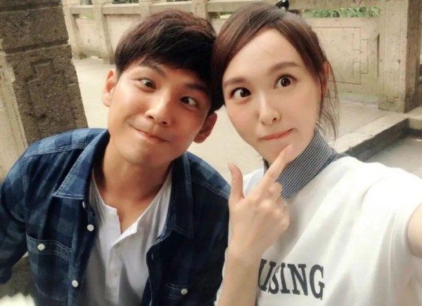 钟汉良与唐嫣最新动态揭秘，如何追踪明星<a target=