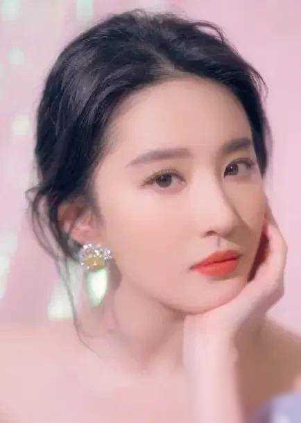 拥有强大观众缘的女明星：赵丽颖上榜，你最喜欢谁？