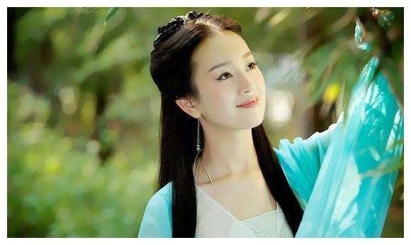 又一女星整容失败，满脸整容痕迹，明星脸整成了网红脸