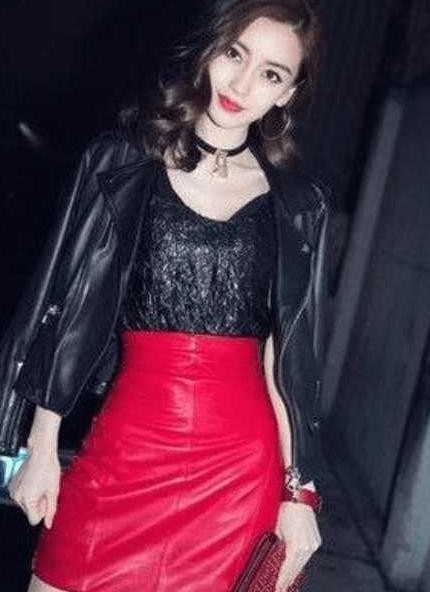 娱乐圈女明星的时尚搭配，不仅衣服时尚就连搭配的配件也很时尚！