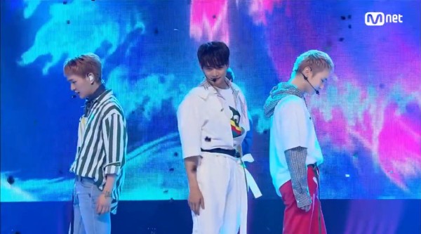 七年前的今天(180621)，SHINee 带来的现场舞台