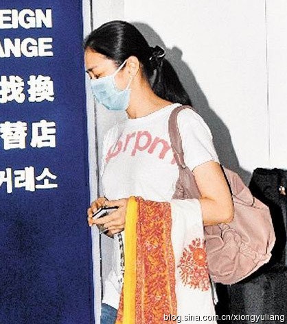 天王刘德华妻子朱丽倩怀孕大肚照首度曝光（图）