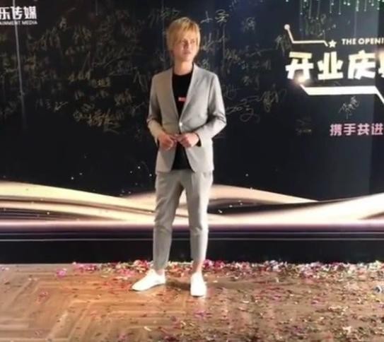 南宁“罗志祥”正式出道：拍微电影接商演，成为签约网红明星艺人