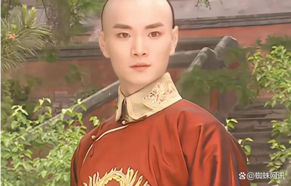 易烊千玺感情现状？鞠婧祎热巴流量对比？肖战周雨彤关系？