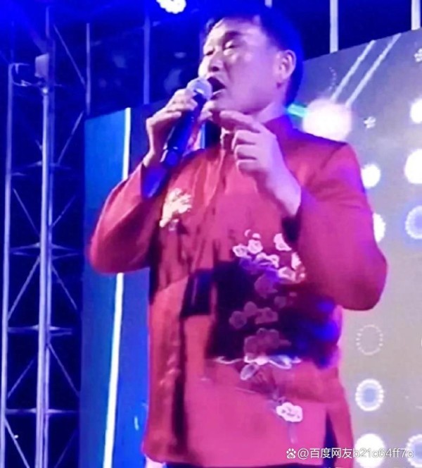 娱乐圈竞争太残酷了，大衣哥以前唱一首歌的出场费达5万 而现在