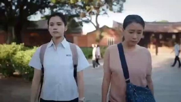 张婧仪演绎乔青羽压抑家庭复仇记