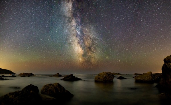揭秘星象与个性之谜，明星星盘探索之旅