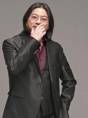 高晓松被记者们点名表扬“成熟、谦逊、宽容”。