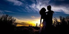 广州婚纱摄影工作室教你婚纱照的正确欣赏姿势