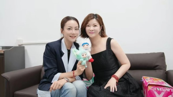 英皇娱乐联合乐华娱乐举办青少年艺术培训班校园开放日 未来之星梦想舞台盛大开启
