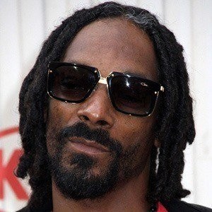 Snoop Dogg, 52 (说唱歌手)
