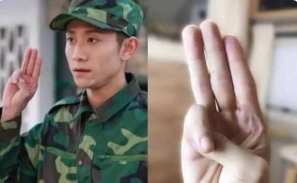 有“特殊技能”的明星：杨颖口吞拳头，还有一位一般人做不到