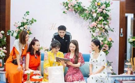 《妻子的浪漫旅行》：好的婚姻，全在这四个细节里，明星也不例外