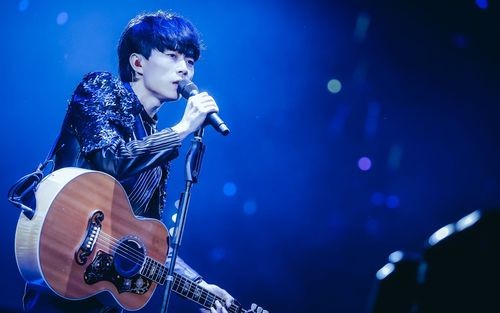 2024年赵雷代言费用丨赵雷经纪人联系方式丨商演合作邀约