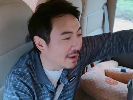 沈腾调侃孤寡老头,回应没粉丝质疑