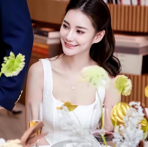 汪小菲天塌了！台媒曝马筱梅“1女吃4男”，铁证如山 张兰傻眼！